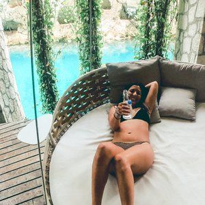 ☆ MEET THE POSHER ☆